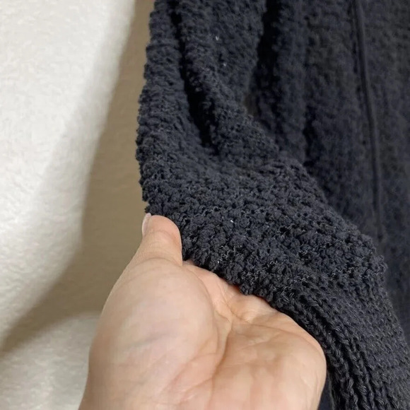 Young Fabulous & Broke Size S M Pullover Textured Popcorn Black Hoodie Sweater - Picture 7 of 13
